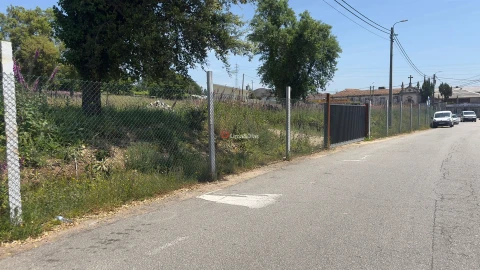 Terreno para Venda em Pedroso e Seixezelo