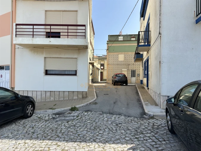 Moradia T2 para Venda em Buarcos Foto 4