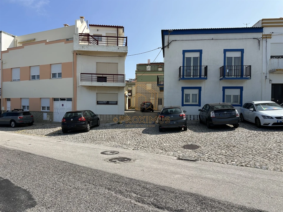 Moradia T2 para Venda em Buarcos Foto 3