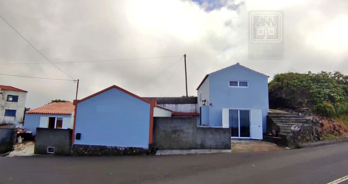 Moradia T3 para Venda em Cedros Foto 5