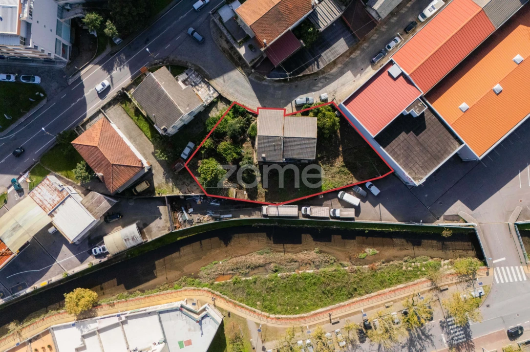 Moradia T4 para Venda em Braga (São José de São Lázaro e São João do Souto) Foto 35