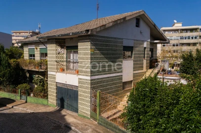 Moradia T4 para Venda em Braga (São José de São Lázaro e São João do Souto)