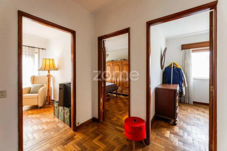 Moradia T4 para Venda em Braga (São José de São Lázaro e São João do Souto) Foto 4