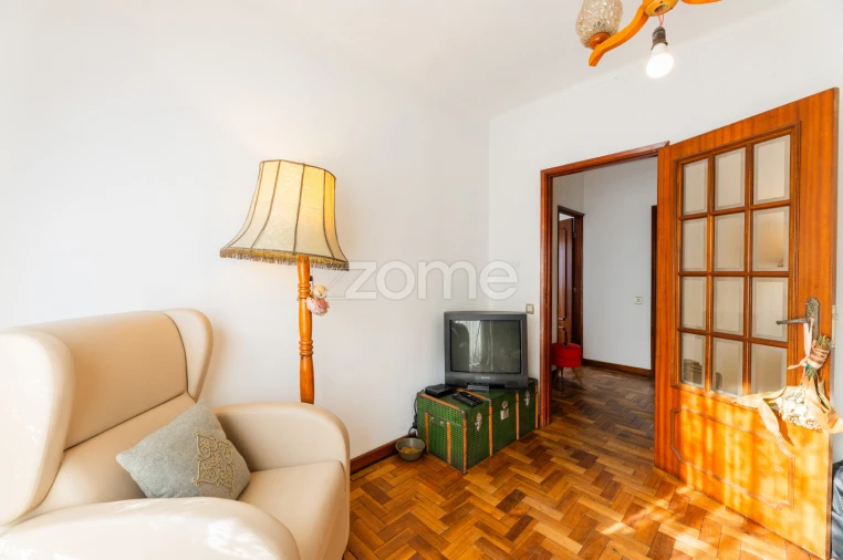 Moradia T4 para Venda em Braga (São José de São Lázaro e São João do Souto) Foto 6