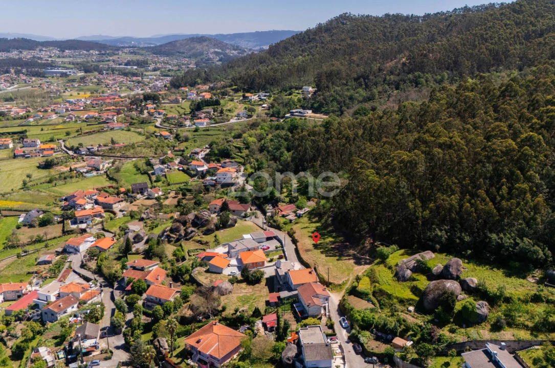 Terreno para Venda em Braga (Maximinos, Sé e Cividade) Foto 5