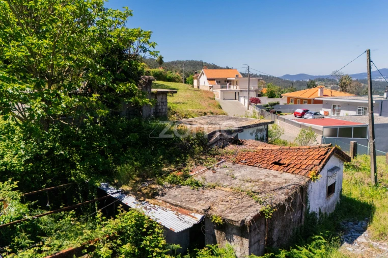 Terreno para Venda em Braga (Maximinos, Sé e Cividade) Foto 17