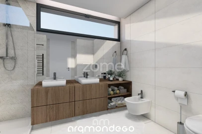 Moradia T4 para Venda em Santa Clara e Castelo Viegas