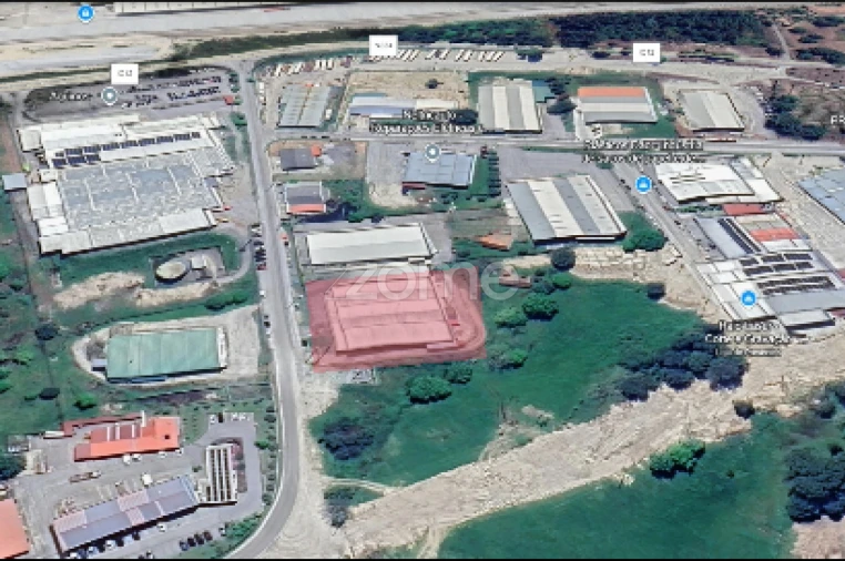 Terreno Comércio / Armazém para Arrendamento em Nelas Foto 5