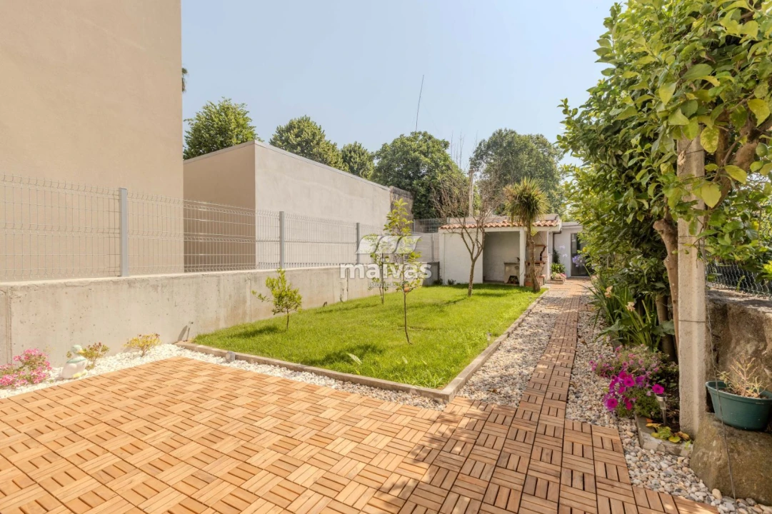 Prédio para Venda em São Vitor (Braga) Foto 19