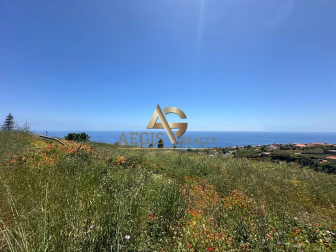 Terreno para Venda em Estreito da Calheta Foto 6