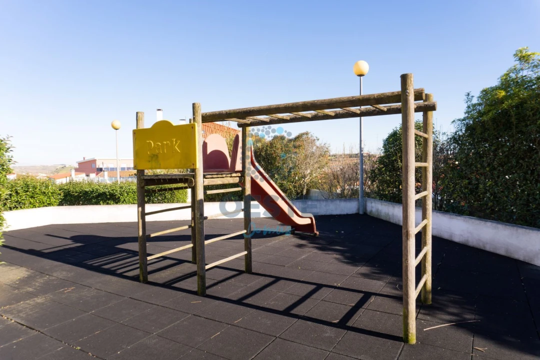 Apartamento T3 para Venda em São Pedro da Cadeira Foto 59