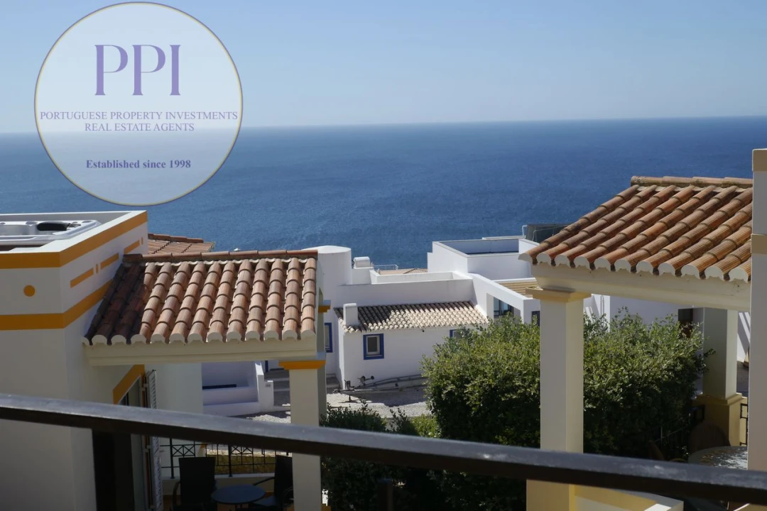 Moradia T2 para Venda em Budens Foto 7