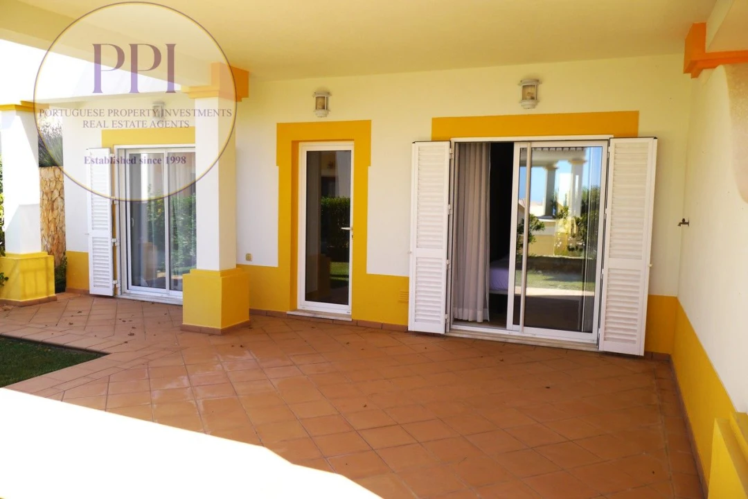 Moradia T2 para Venda em Budens Foto 19