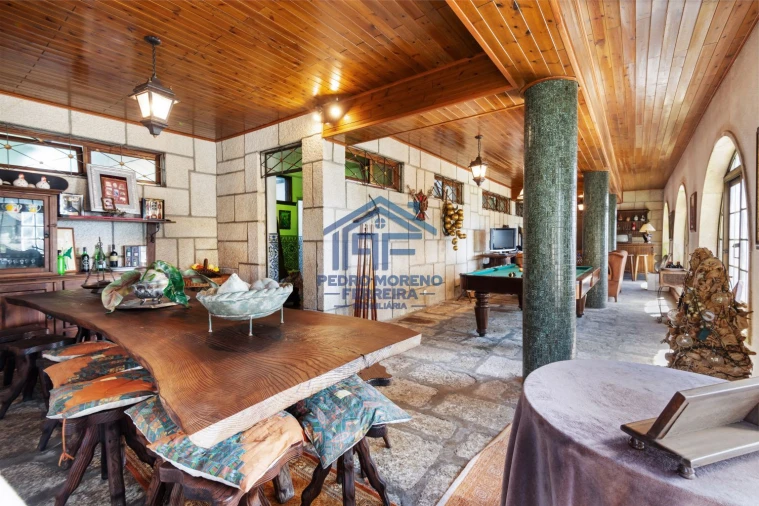 Moradia T5 para Venda em Covilhã e Canhoso Foto 43