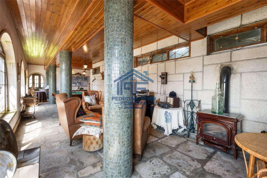 Moradia T5 para Venda em Covilhã e Canhoso Foto 45