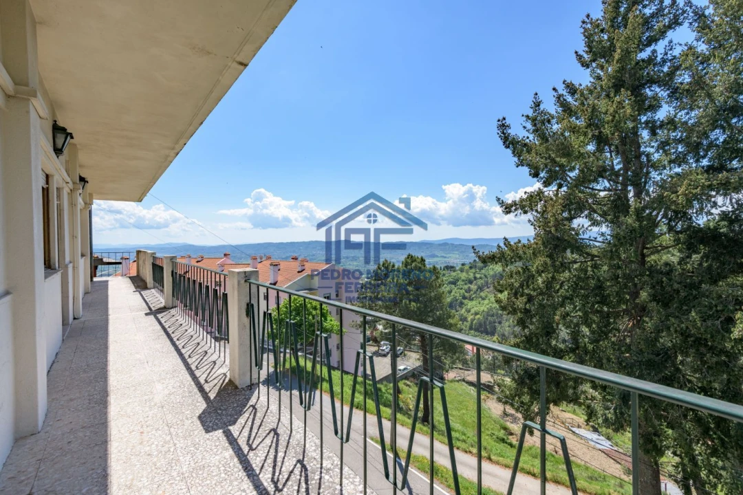 Moradia T5 para Venda em Covilhã e Canhoso Foto 30