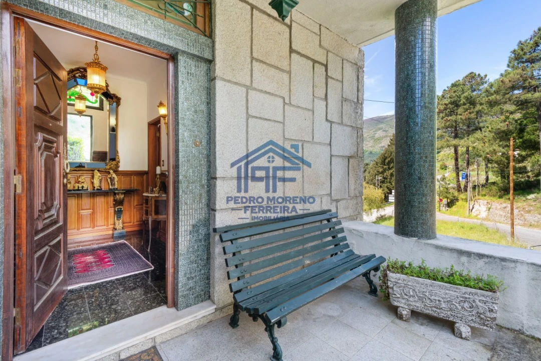 Moradia T5 para Venda em Covilhã e Canhoso Foto 6