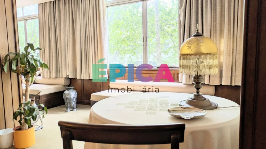 Apartamento T6 para Venda em São Domingos de Benfica Foto 9