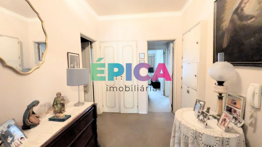 Apartamento T6 para Venda em São Domingos de Benfica Foto 31