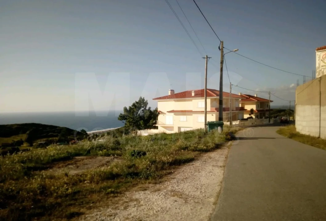 Terreno para Venda em Famalicão Foto 2