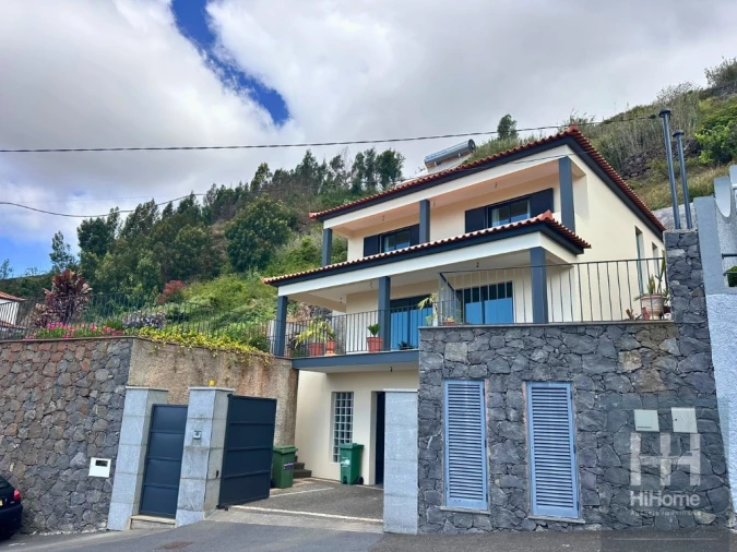 Moradia T3 para Venda em Monte Foto 2