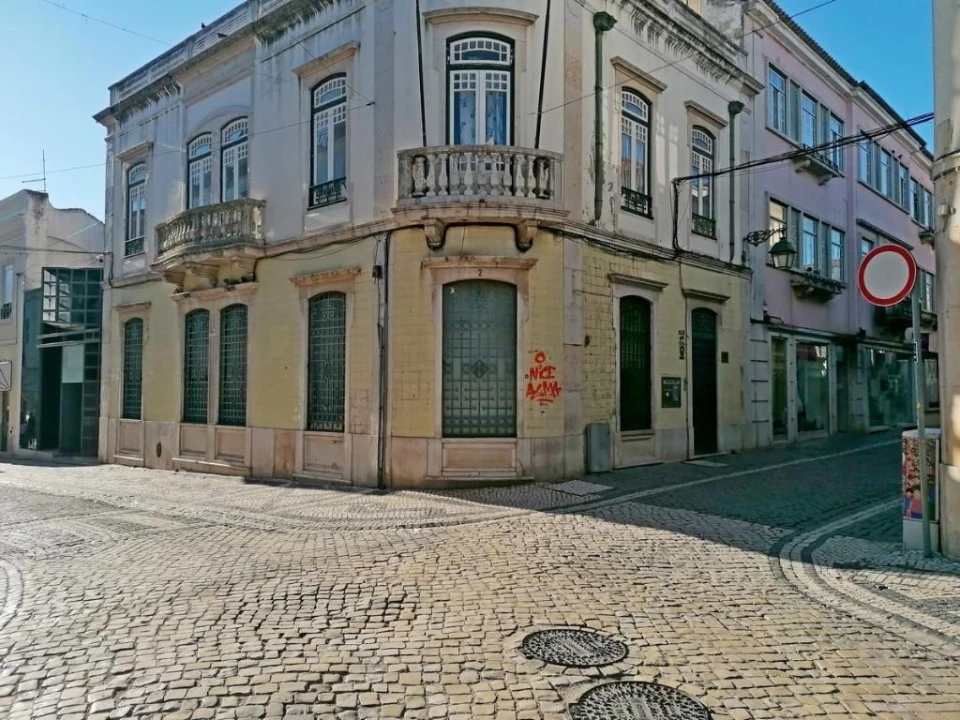 Loja para Venda em Marvila, Ribeira Santarém, São Salvador, São Nicolau Foto 1