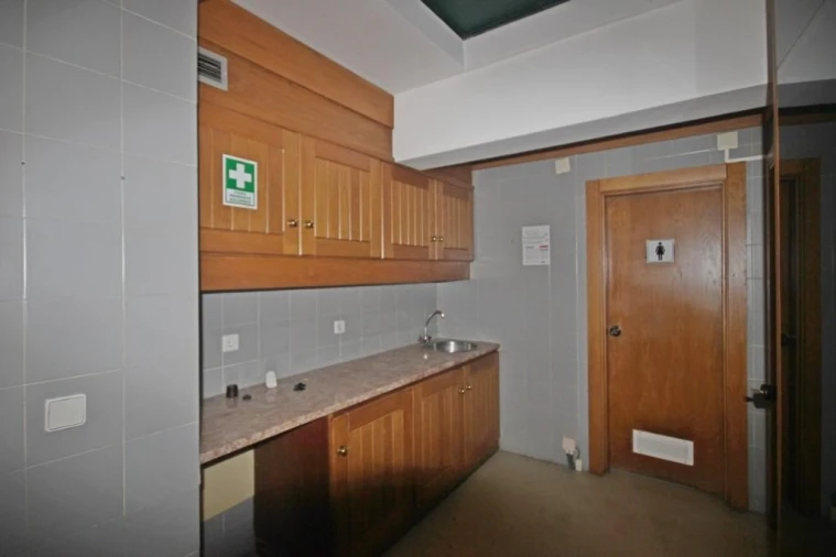 Loja para Venda em Marvila, Ribeira Santarém, São Salvador, São Nicolau Foto 5