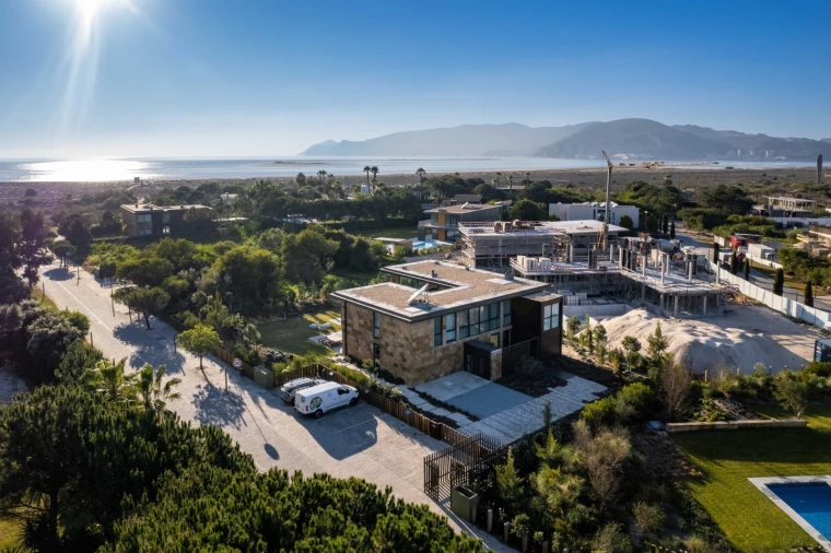 Moradia T4 para Venda em Carvalhal Foto 4