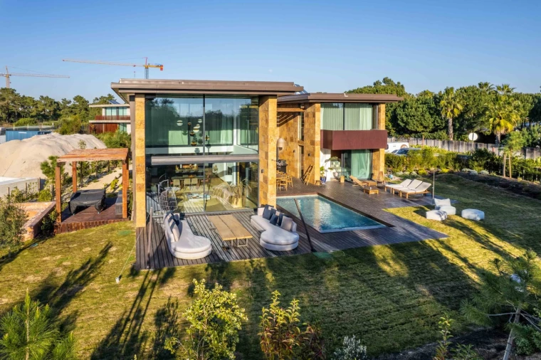 Moradia T4 para Venda em Carvalhal Foto 2