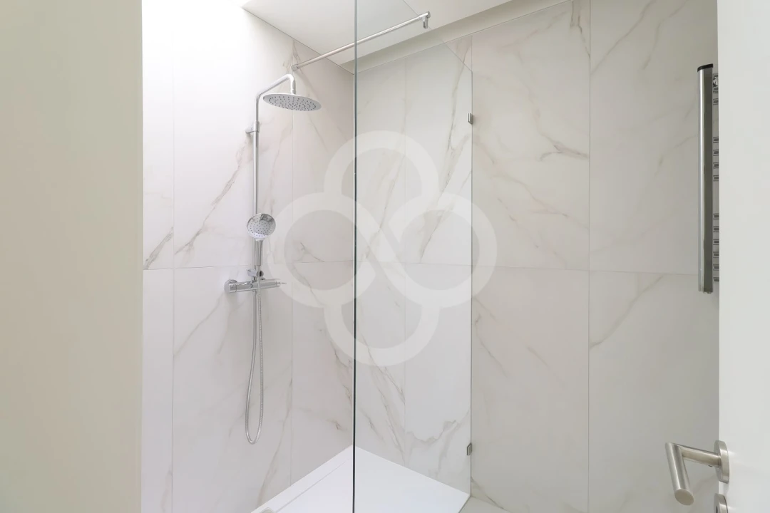 Apartamento T4 para Venda em Queluz e Belas Foto 17