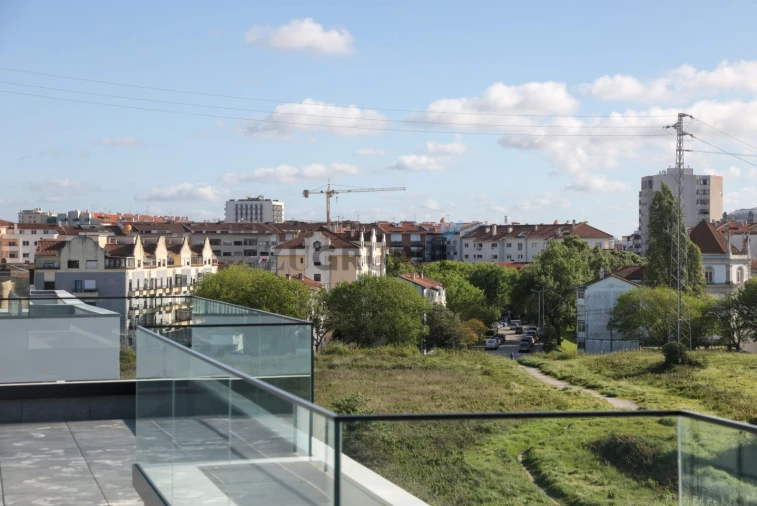 Apartamento T3 para Venda em Glória e Vera Cruz Foto 31