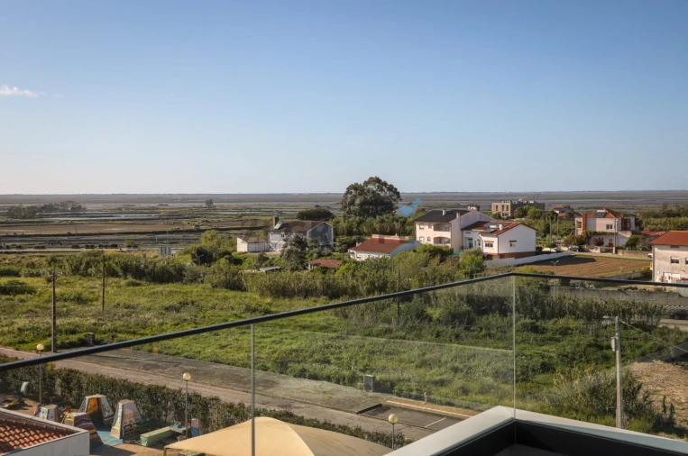 Apartamento T3 para Venda em Glória e Vera Cruz Foto 32