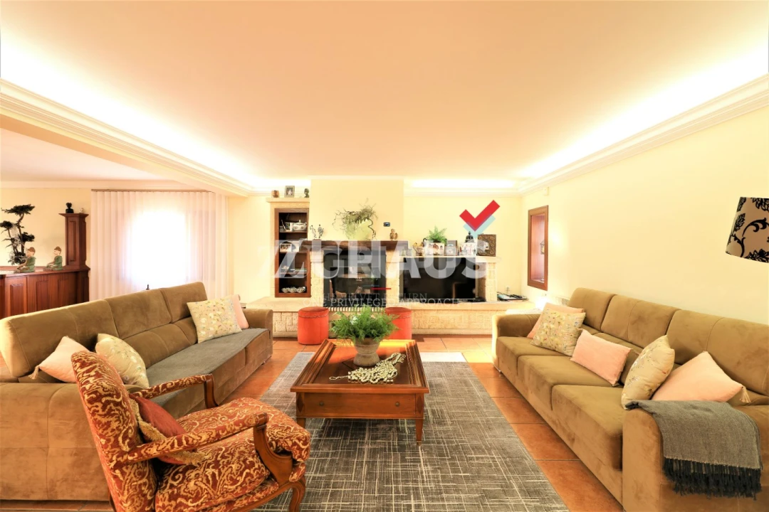 Moradia T4 para Venda em Oliveira do Bairro Foto 9