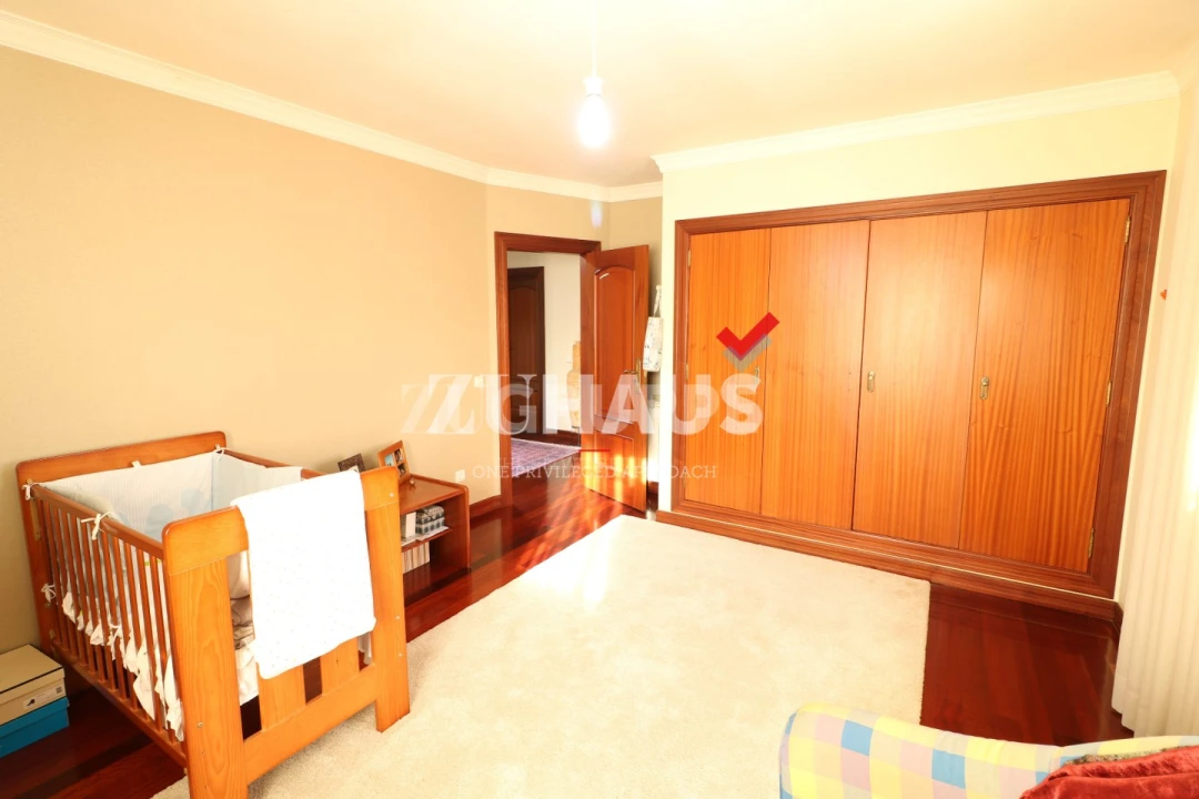 Moradia T4 para Venda em Oliveira do Bairro Foto 22