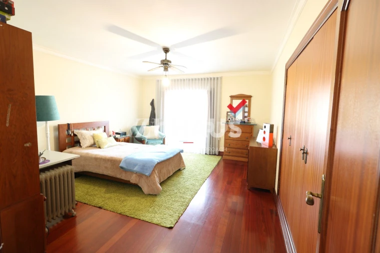 Moradia T4 para Venda em Oliveira do Bairro Foto 24