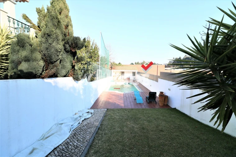 Moradia T4 para Venda em Oliveira do Bairro Foto 33