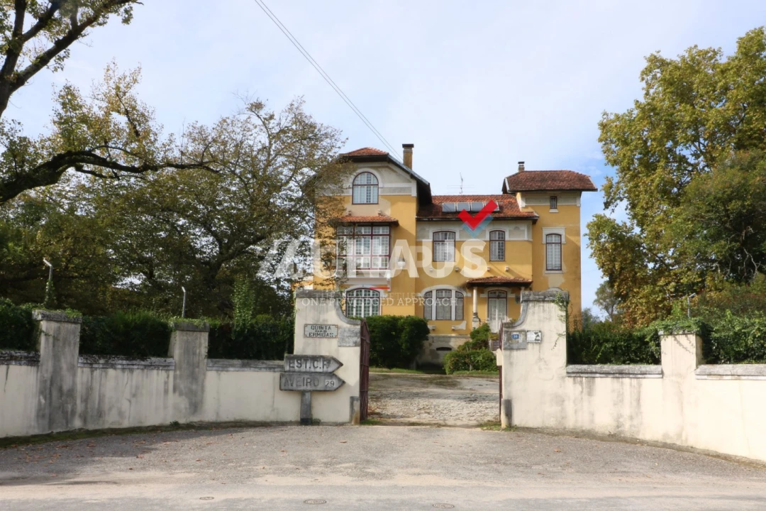 Moradia T7 para Venda em Arcos e Mogofores Foto 4