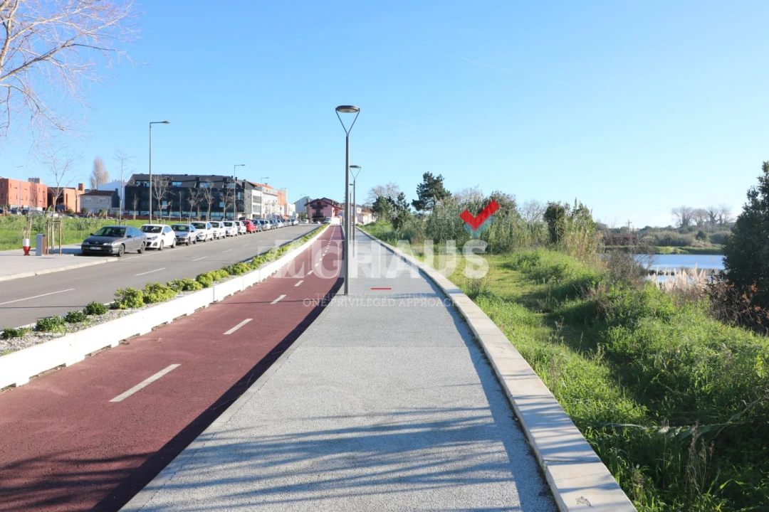 Moradia T3 para Venda em Santa Joana Foto 9