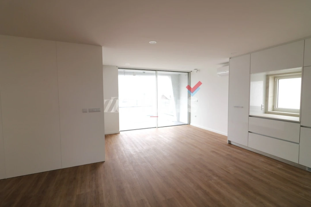Apartamento T3 para Venda em Gafanha da Encarnação Foto 9