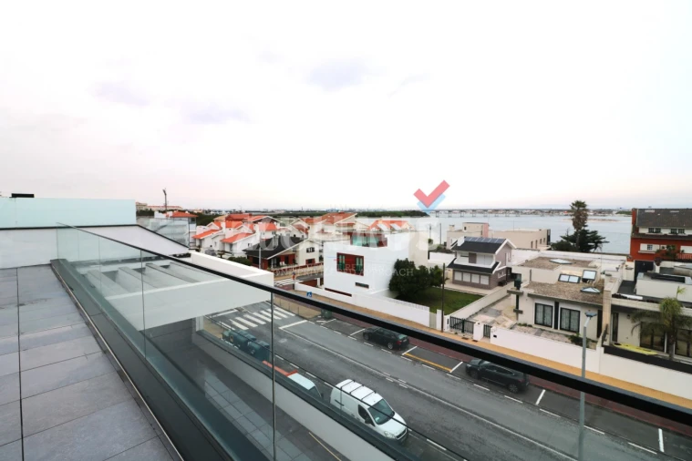 Apartamento T3 para Venda em Gafanha da Encarnação Foto 18