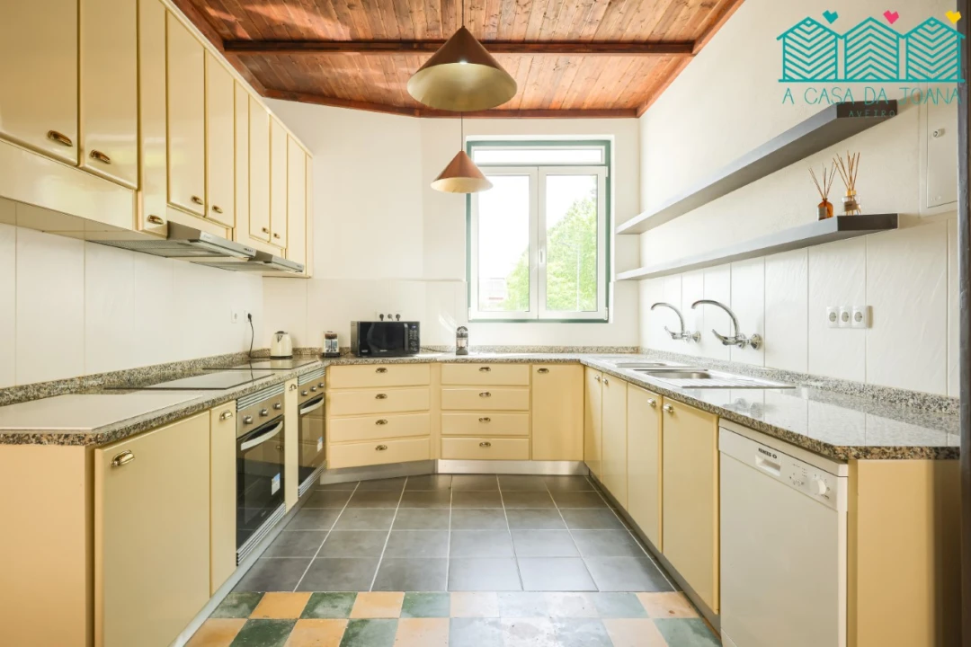 Moradia T13 para Venda em Arcos e Mogofores Foto 6