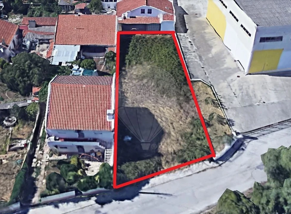 Terreno para Venda em Santo Antão e São Julião do Tojal Foto 1