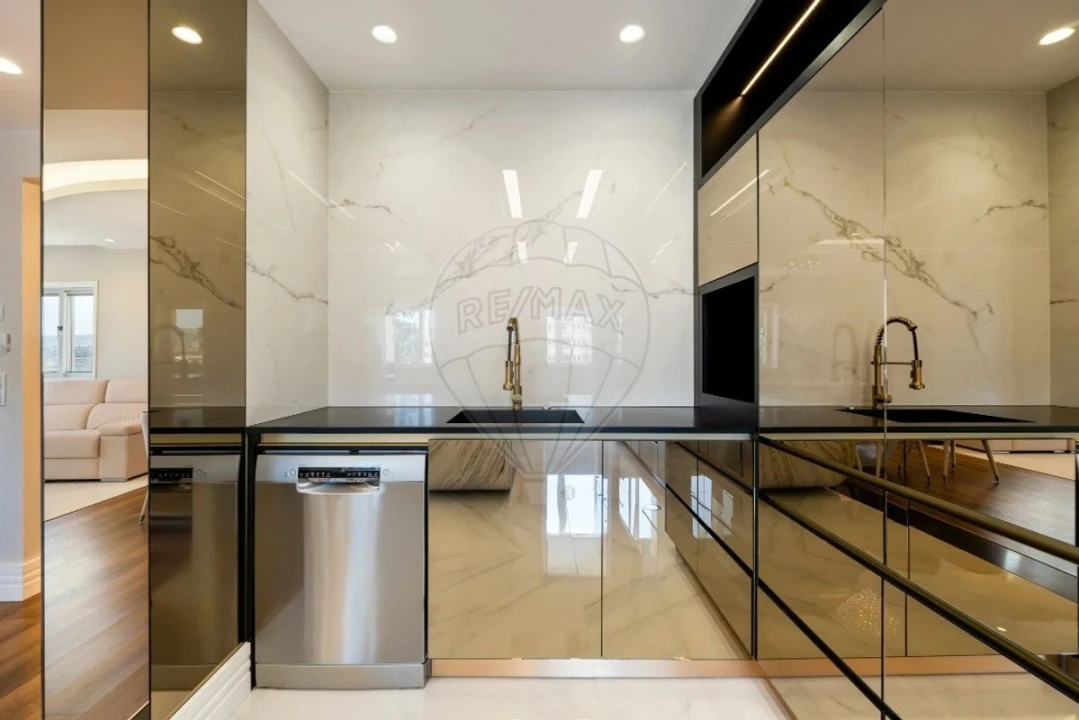 Apartamento T2 para Venda em Madalena Foto 23