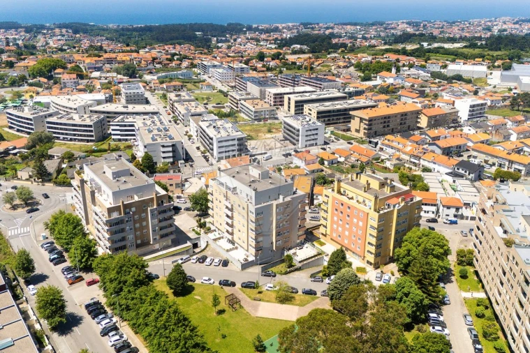 Apartamento T2 para Venda em Madalena Foto 5