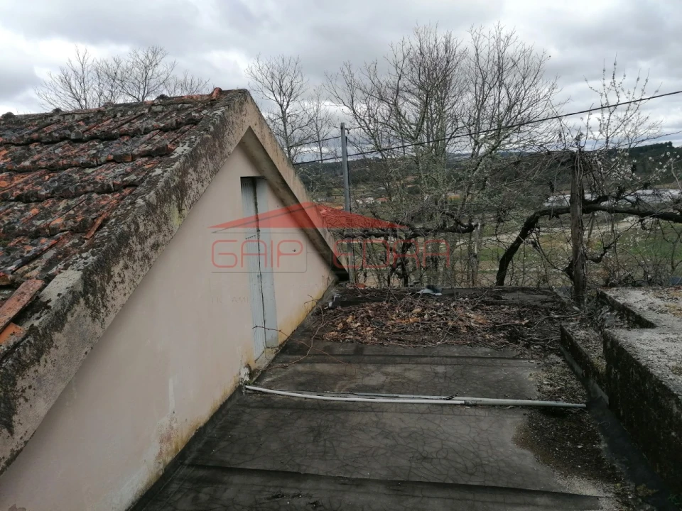 Moradia T3 para Venda em Linhares Foto 14