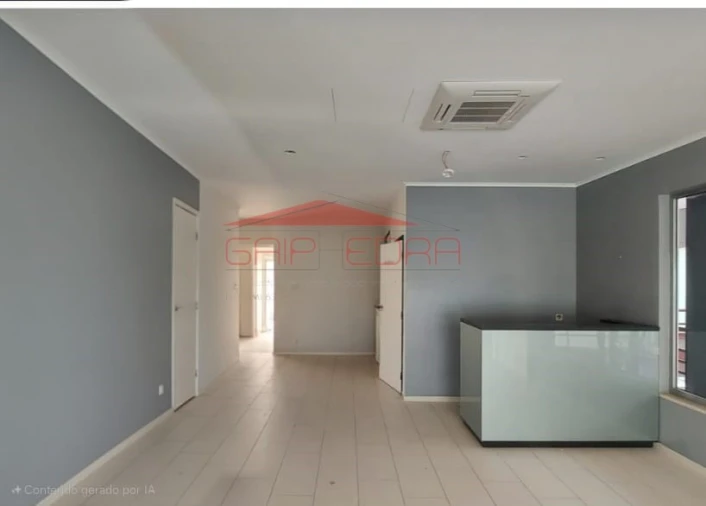 Loja para Venda em Sé e São Lourenço Foto 3