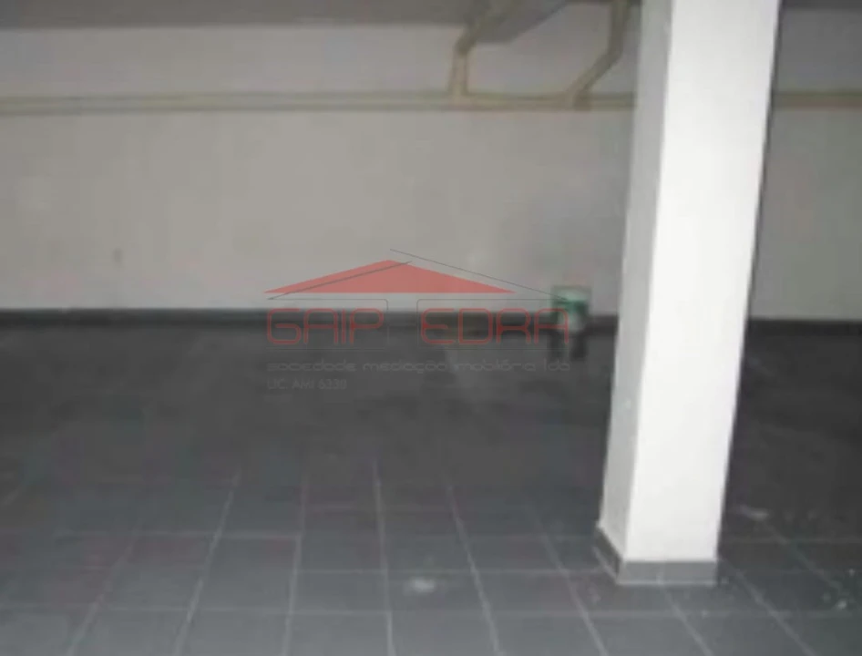 Loja para Venda em Baixa da Banheira e Vale da Amoreira Foto 4