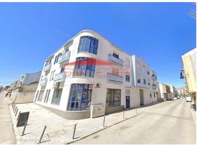 Loja para Venda em Baixa da Banheira e Vale da Amoreira