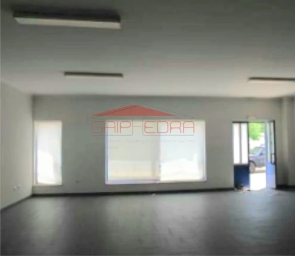 Loja para Venda em Baixa da Banheira e Vale da Amoreira Foto 2