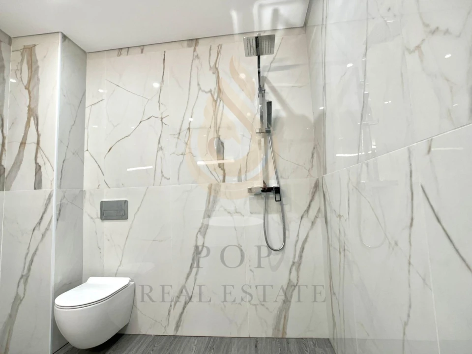 Apartamento T4 para Venda em Quelfes Foto 25